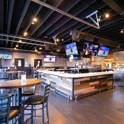 11 Best Sports Bars In Denver Co 11 Best Sports Bars In Denver Co
