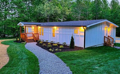 20 Mobile Home Addition Ideas For Every Budget 20 Mobile Home Addition Ideas For Every Budget