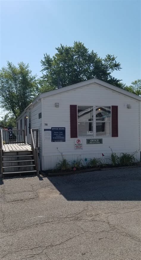 Anderson Mobile Home Park Living