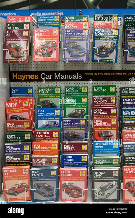 Auto Superstore Hi Res Stock Photography And Images Alamy Auto Superstore Hi Res Stock Photography And Images Alamy