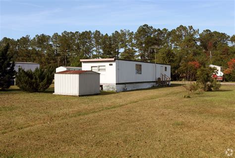 Cedar Grove Mobile Home Park Living