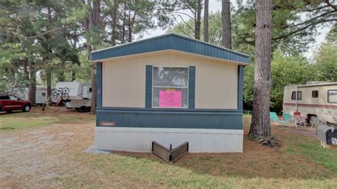 Country Lane Mobile Home Park Living