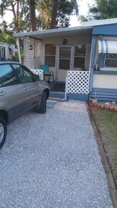 Lakeshore Mobile Home Park Living