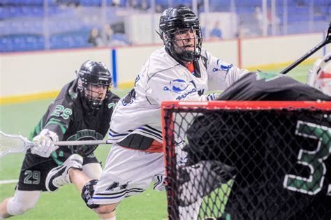 Langley Thunder Make It Five In A Row Aldergrove Star Langley Thunder Make It Five In A Row Aldergrove Star