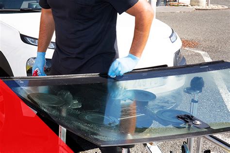 Mobile Auto Glass Repair Near Me