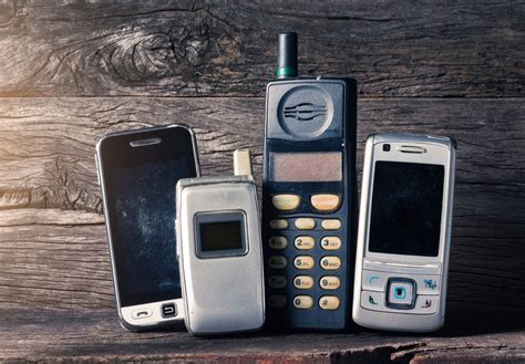 Retro Mobile Phones Revival Retro Mobile Phones Revival