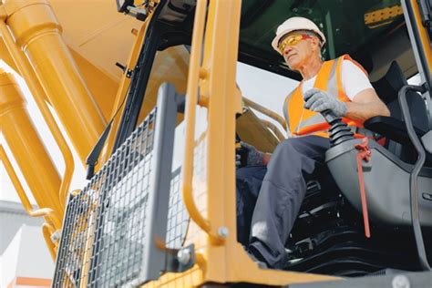 The Role Of Crane Operators Skill Training Certification The Role Of Crane Operators Skill Training Certification