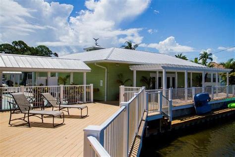 Waterside Mobile Home Park Living