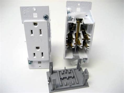 Wdr15wt White Decorator Self Contained Outlet With Plate Mobile Home Wdr15wt White Decorator Self Contained Outlet With Plate Mobile Home