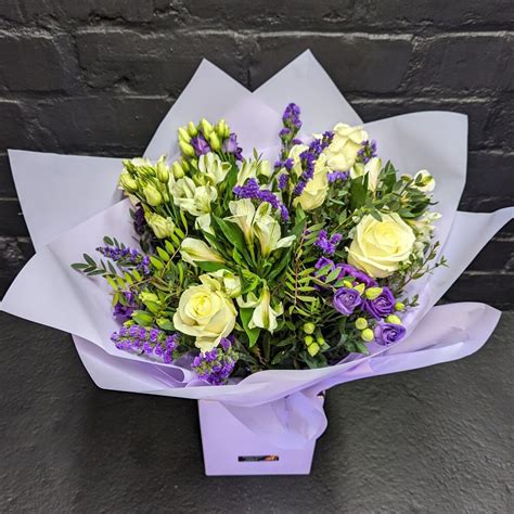 White Rose Flower Bouquet Aberdeen Flowers Delivery Anastasia Florists White Rose Flower Bouquet Aberdeen Flowers Delivery Anastasia Florists